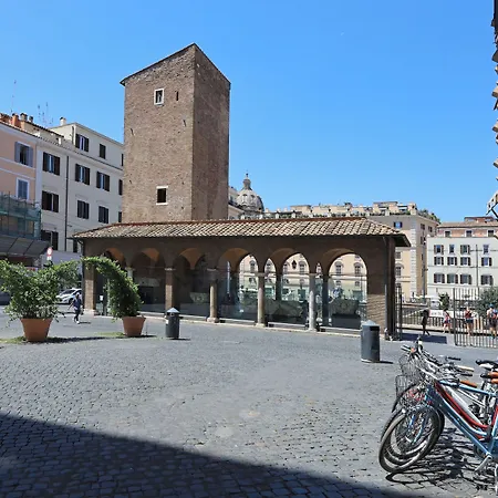 بيت ضيافة Golden Pantheon 4*