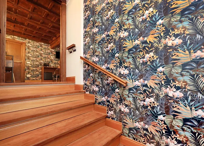 Golden Pantheon Maison d'hôtes 4*