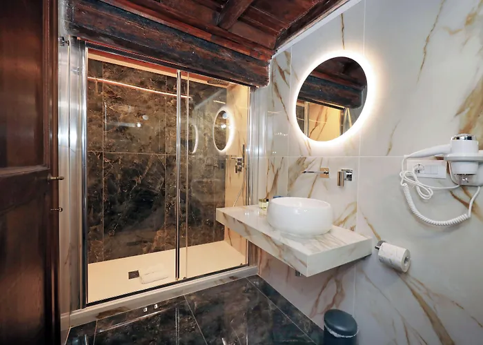 Golden Pantheon Rome